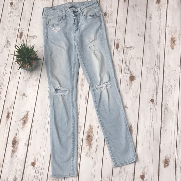 American Eagle Outfitters Denim - American Eagle Super Skinny Jeans size 2.